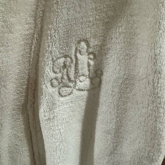 Ralph Lauren Cream Embroidered Bathrobe Size S - Picture 2 of 5